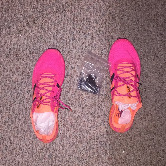 New Balance Shoes - NB Spikes NWT